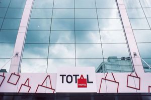 Alojamiento - Hotel Total