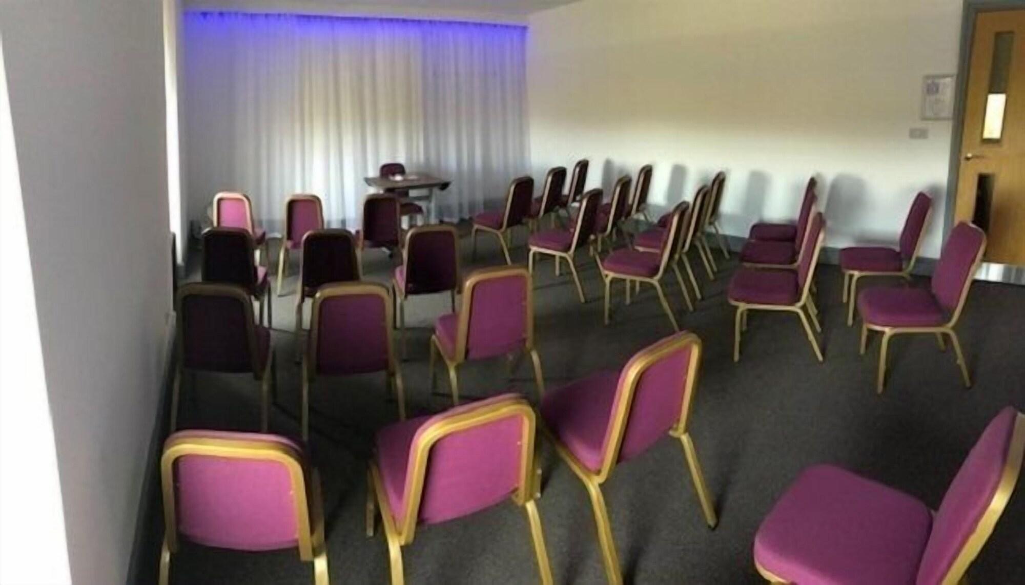 Sala de Reuniones The Melbreak Hotel