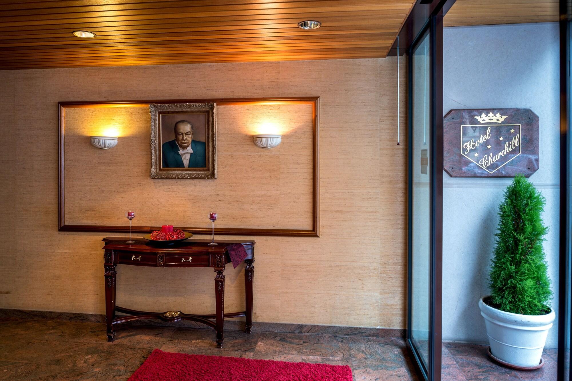 Baño Hotel Churchill