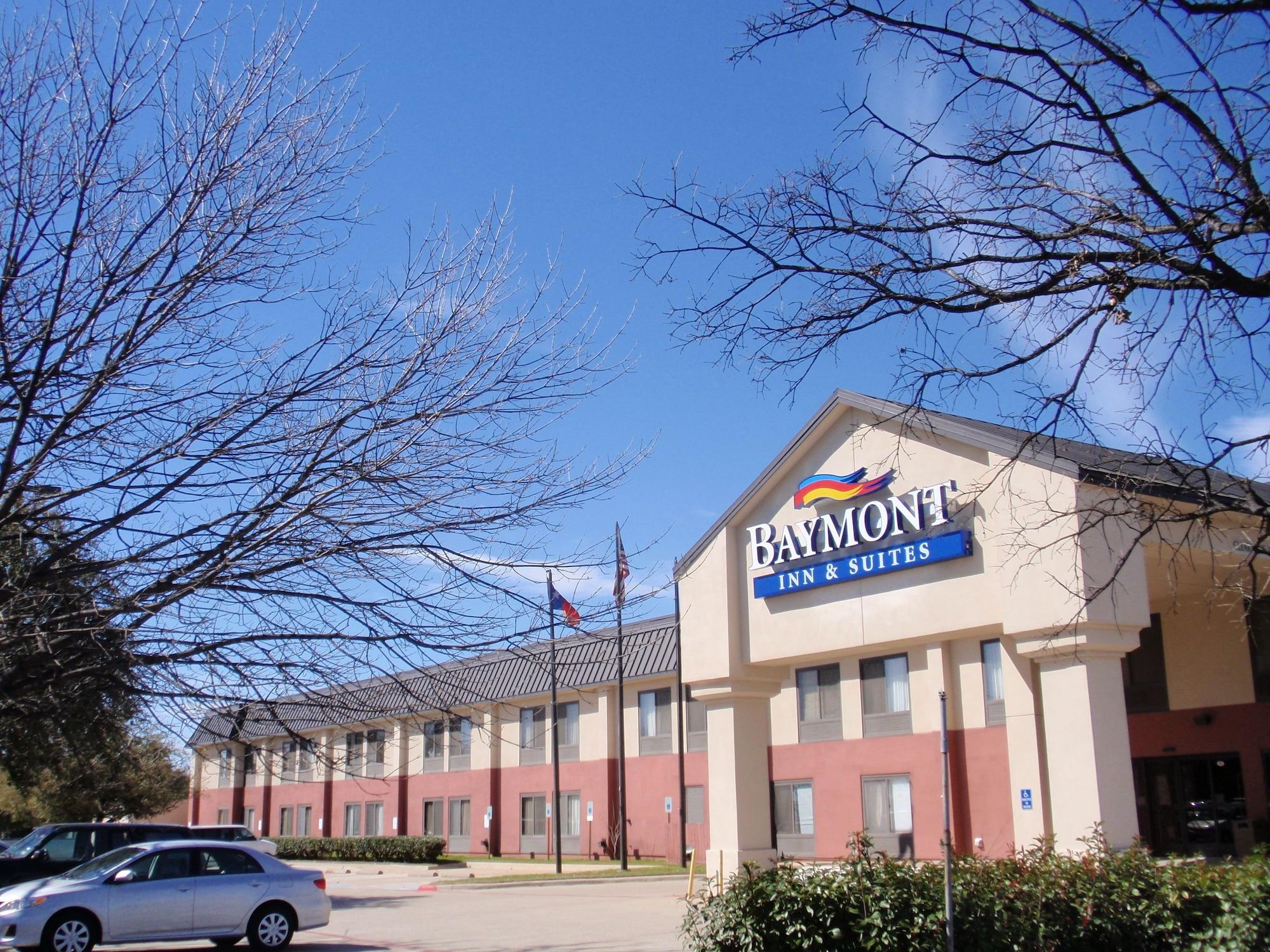 Vista Exterior Baymont by Wyndham Lewisville