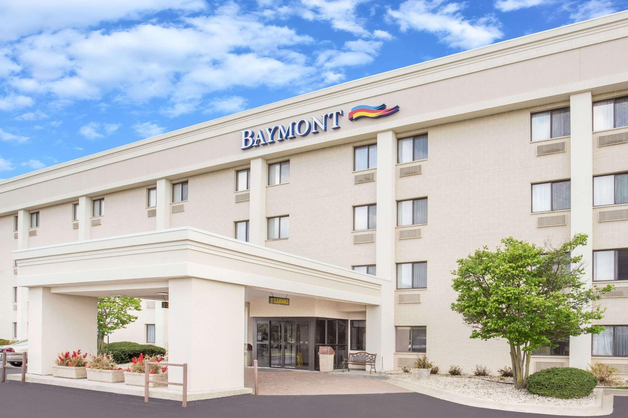 Vista Exterior Baymont by Wyndham Janesville
