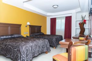 Alojamiento - Hotel Gran Via