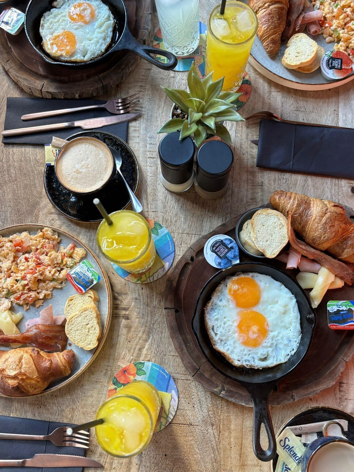 Restaurant Majestic City Suites & Beach Hotel