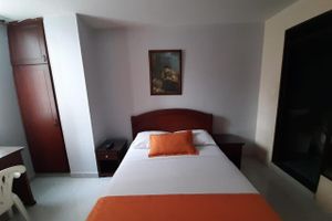 Alojamiento - Hotel Center
