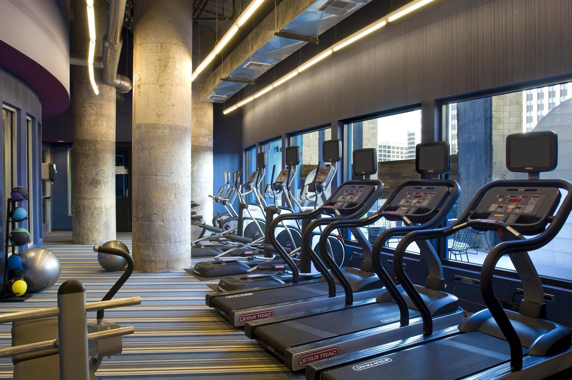 Gimnasio Aloft Dallas Downtown