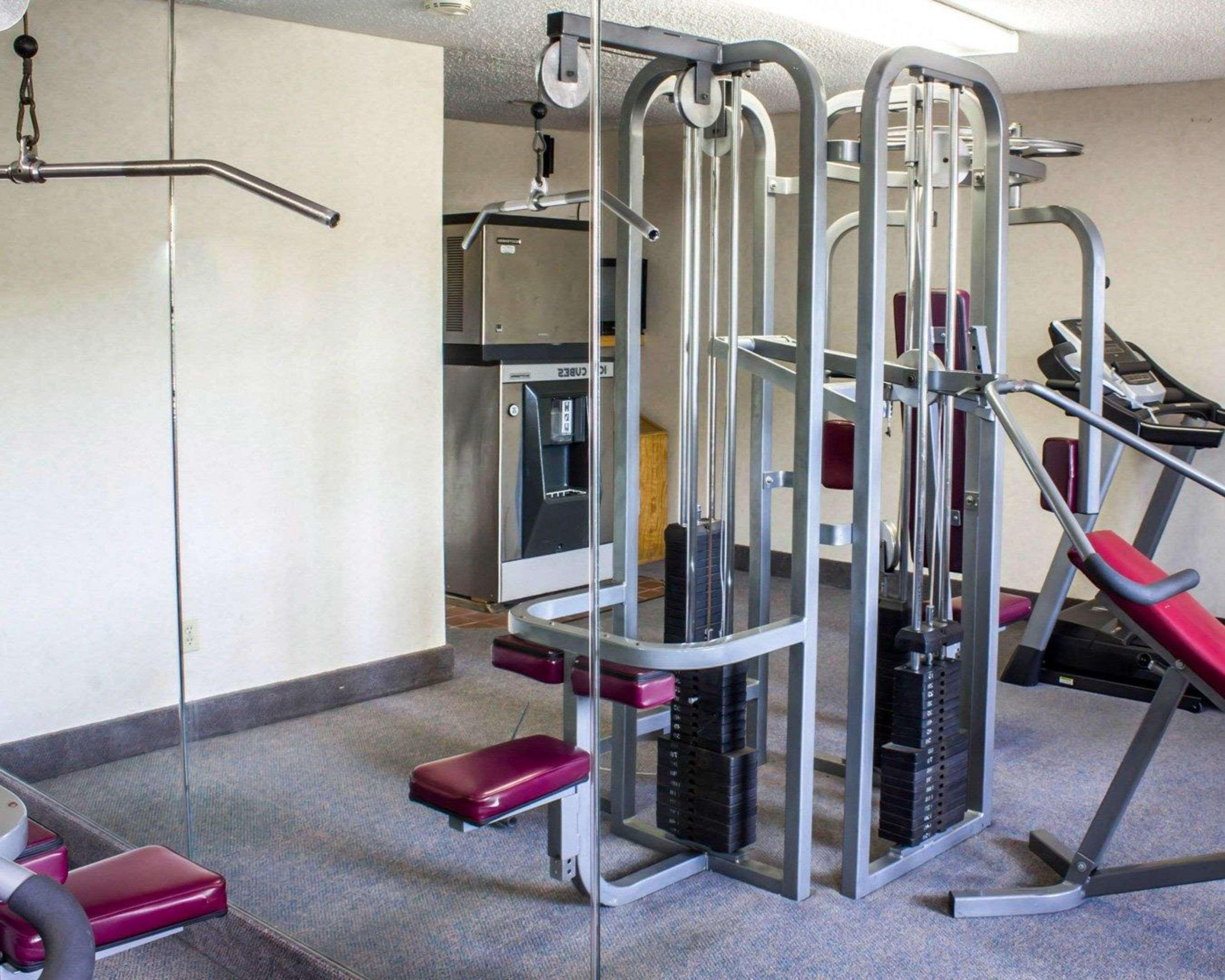 Instalaciones Recreativas Econo Lodge Inn & Suites Colonie Center Mall