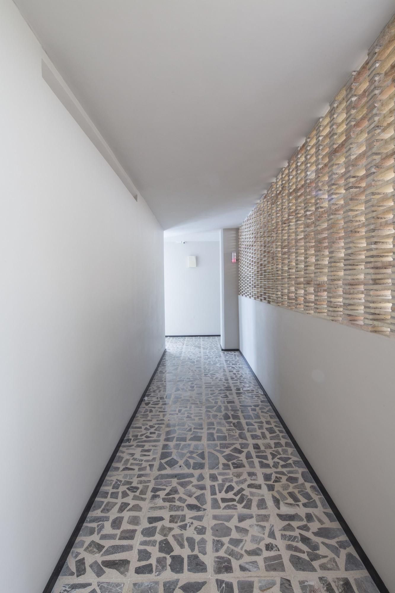 Varios Lusitania Suites