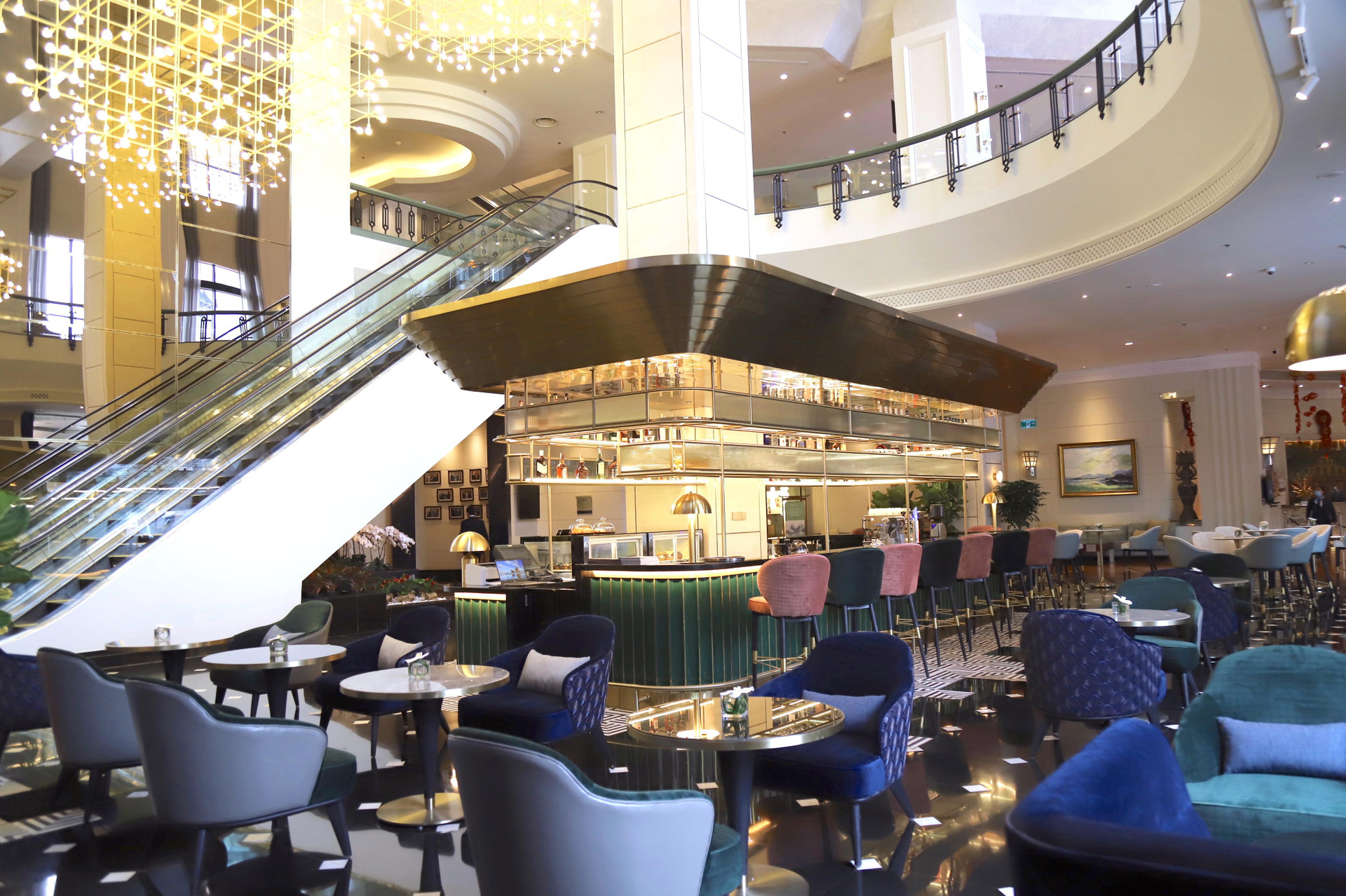 Vista Exterior Melia Hanoi