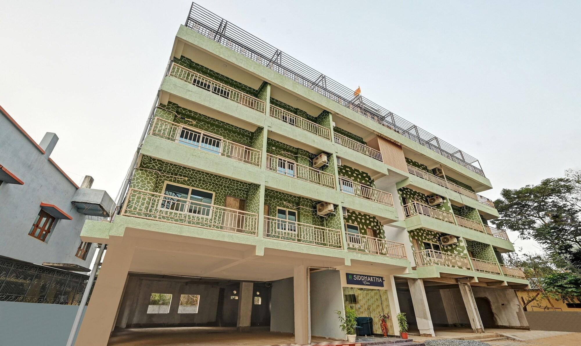 Vista Exterior Treebo Sidhartha Elite