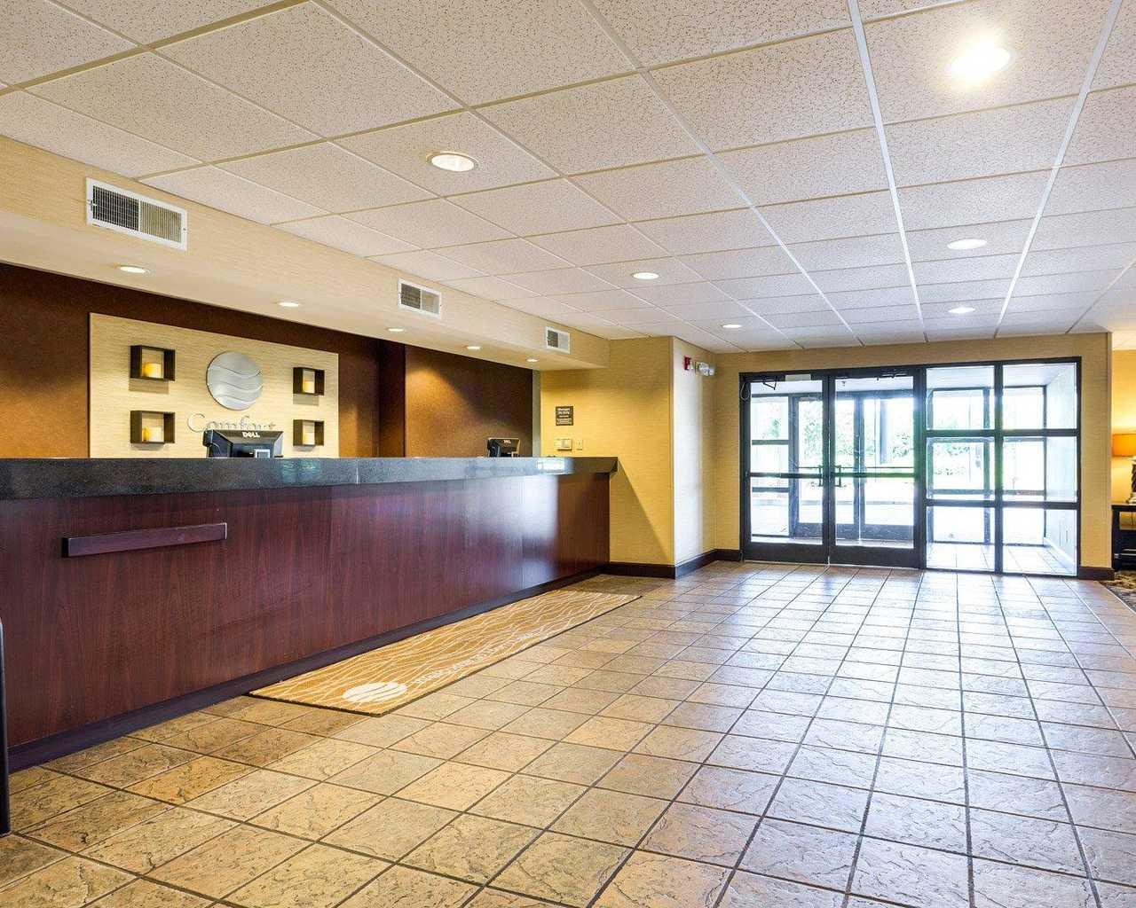 Vista Lobby Comfort Inn Horn Lake - Southhaven