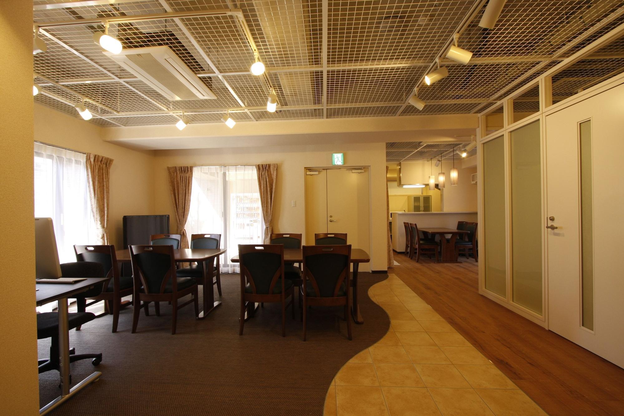 Vista Lobby Palace Japan Hotel