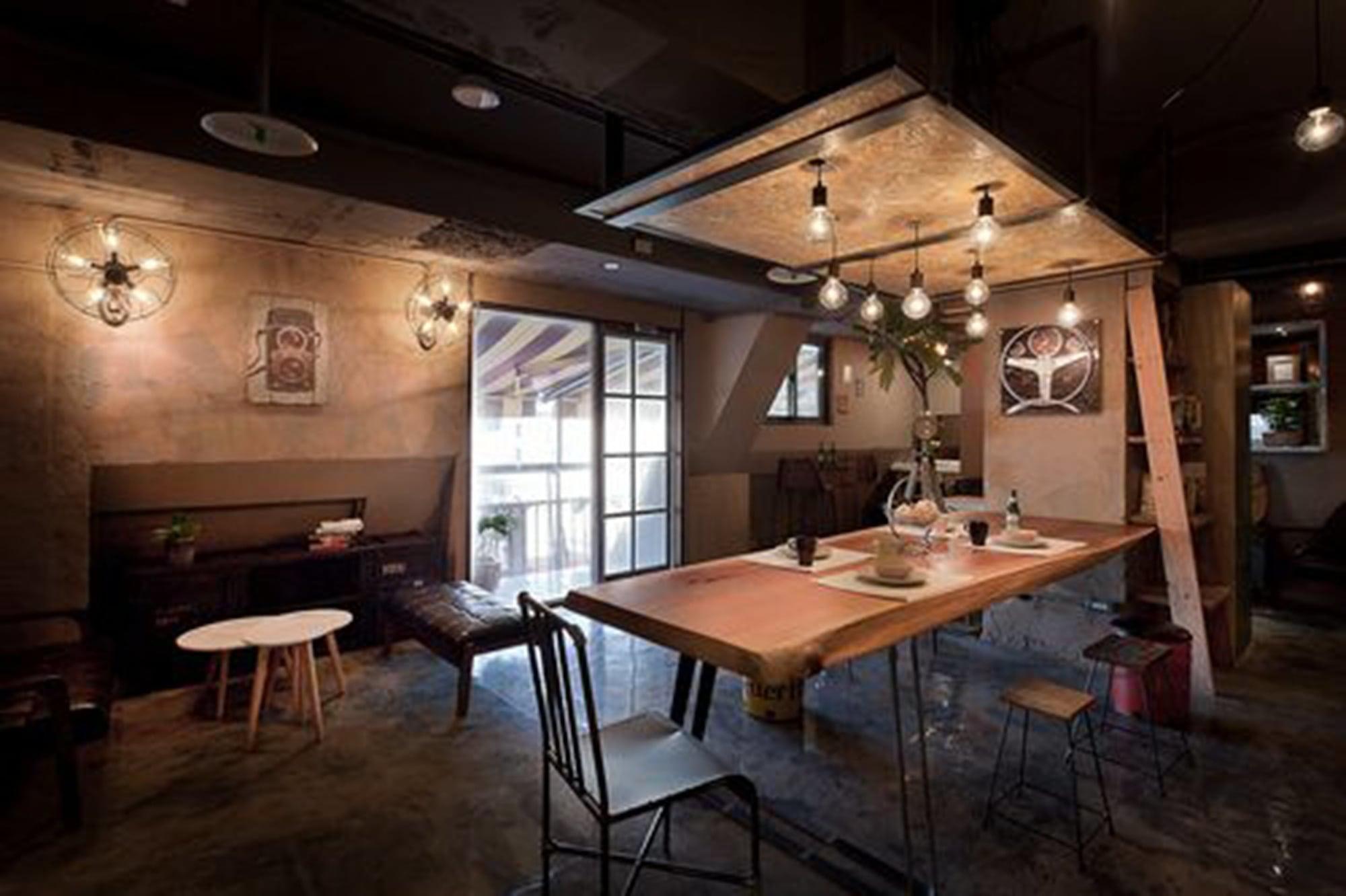 Varios Ximen WOW Hostel