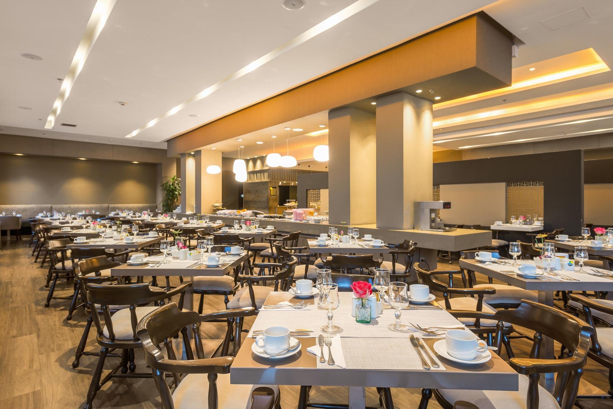 Restaurant Casa Dann Carlton Hotel & Spa