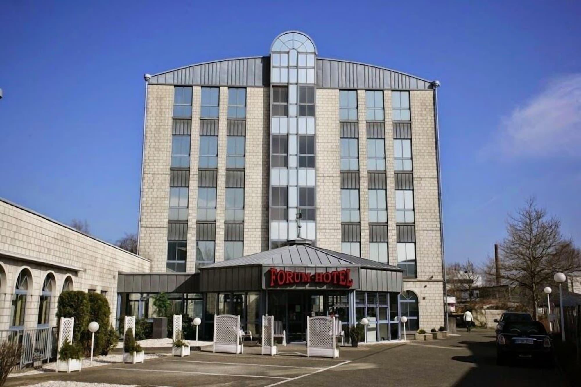 Vista Exterior Stargaze Forum Hotel