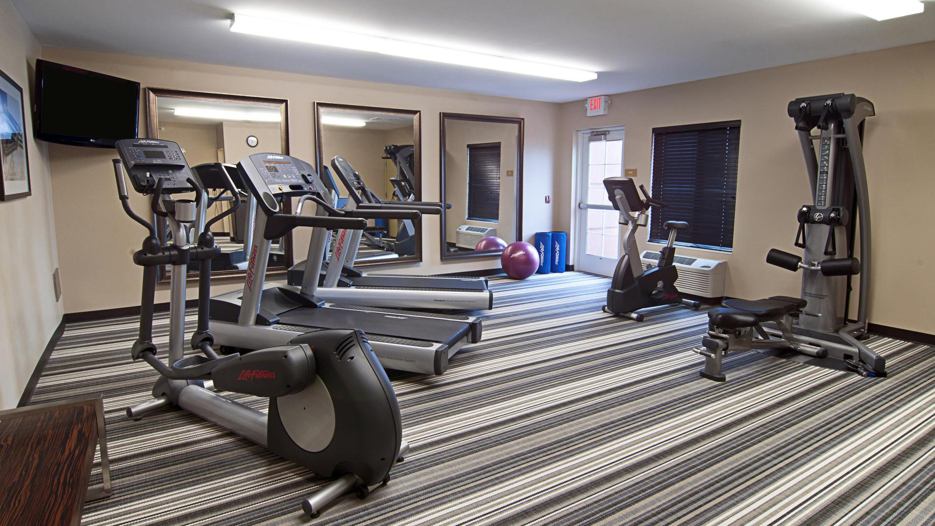 Gimnasio Candlewood Suites Sioux Falls by IHG
