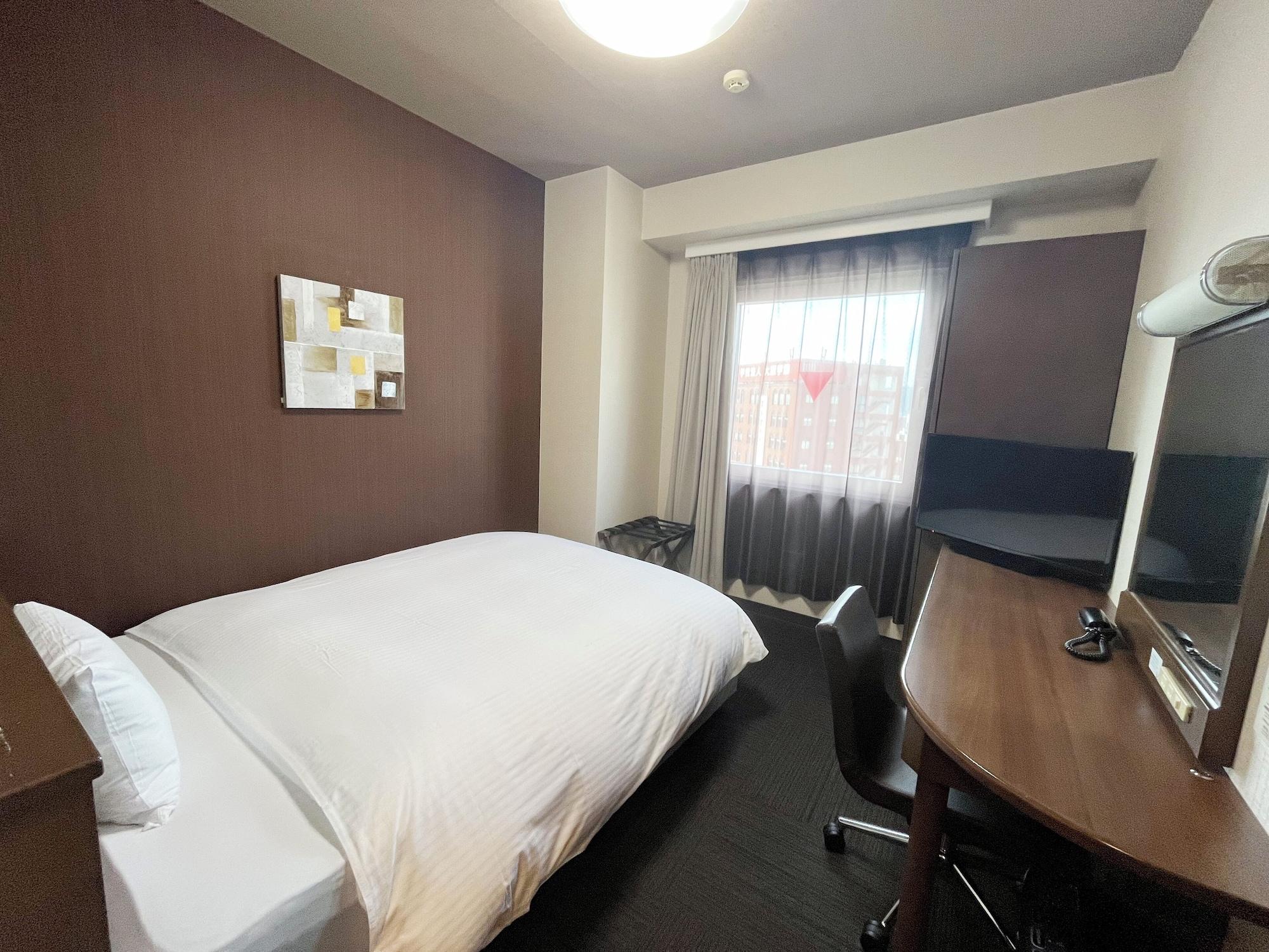 Habitación Hotel Route-Inn Fukui Ekimae
