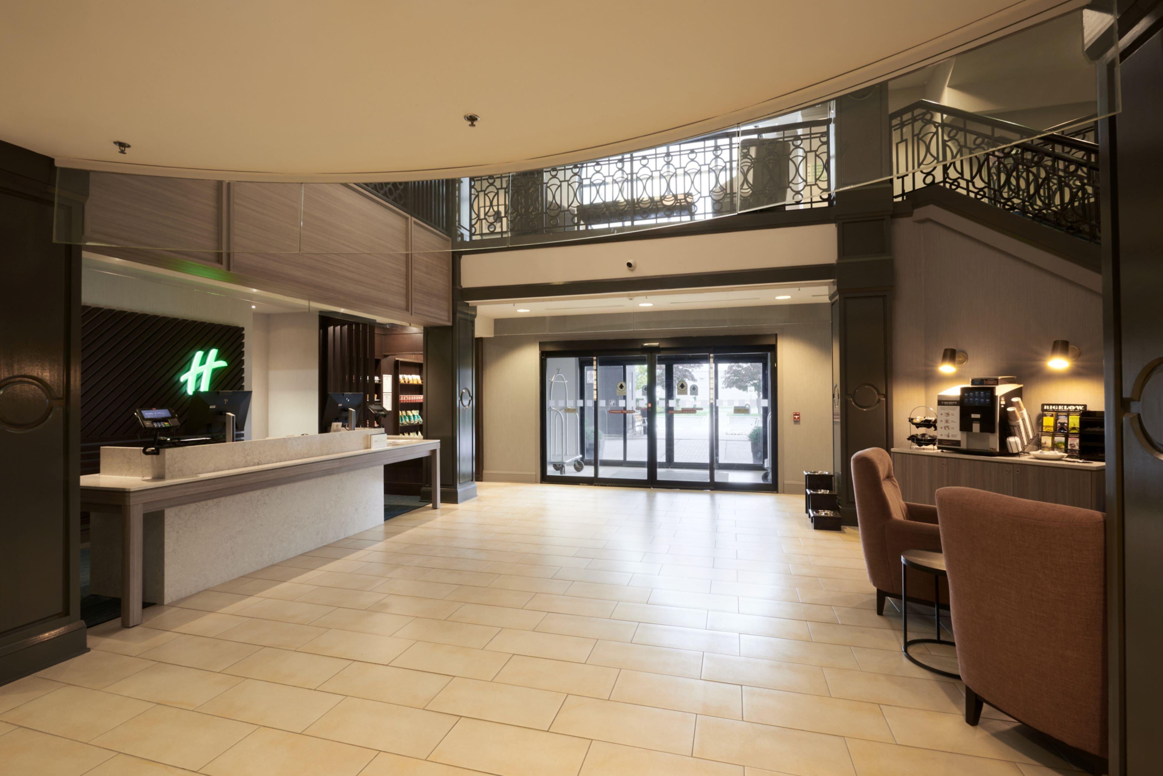 Vista Lobby Holiday Inn Hotel & Suites Ottawa Kanata by IHG