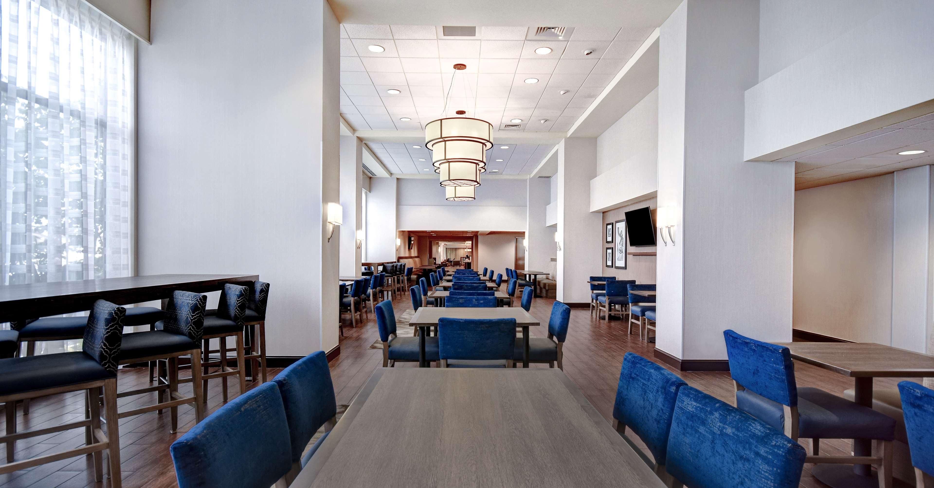 Restaurant Hampton Inn & Suites Alexandria Old Town Area South