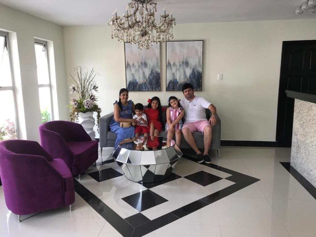 Vista Lobby Hotel Prado Real