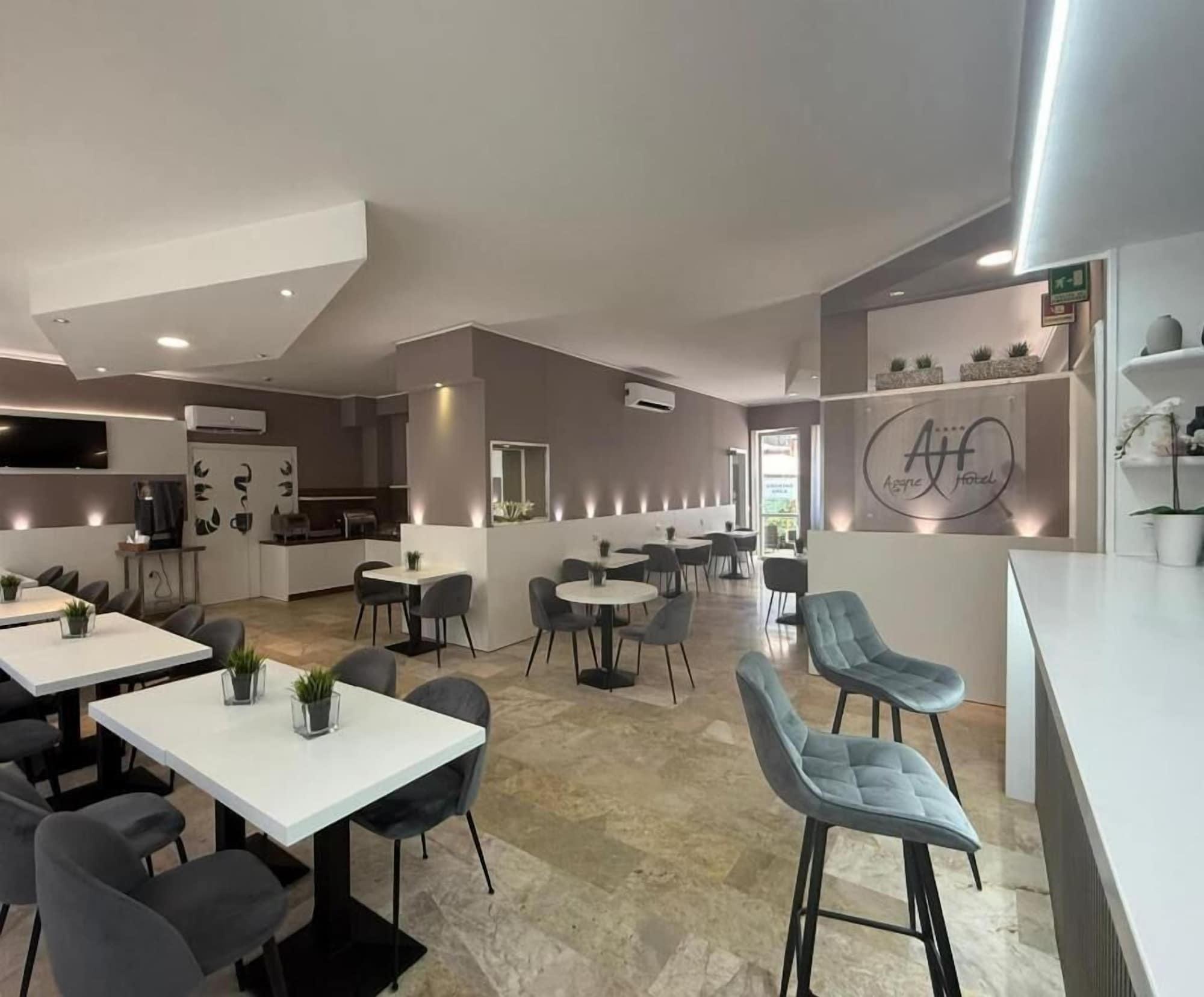 Bar/Salón Hotel Agape