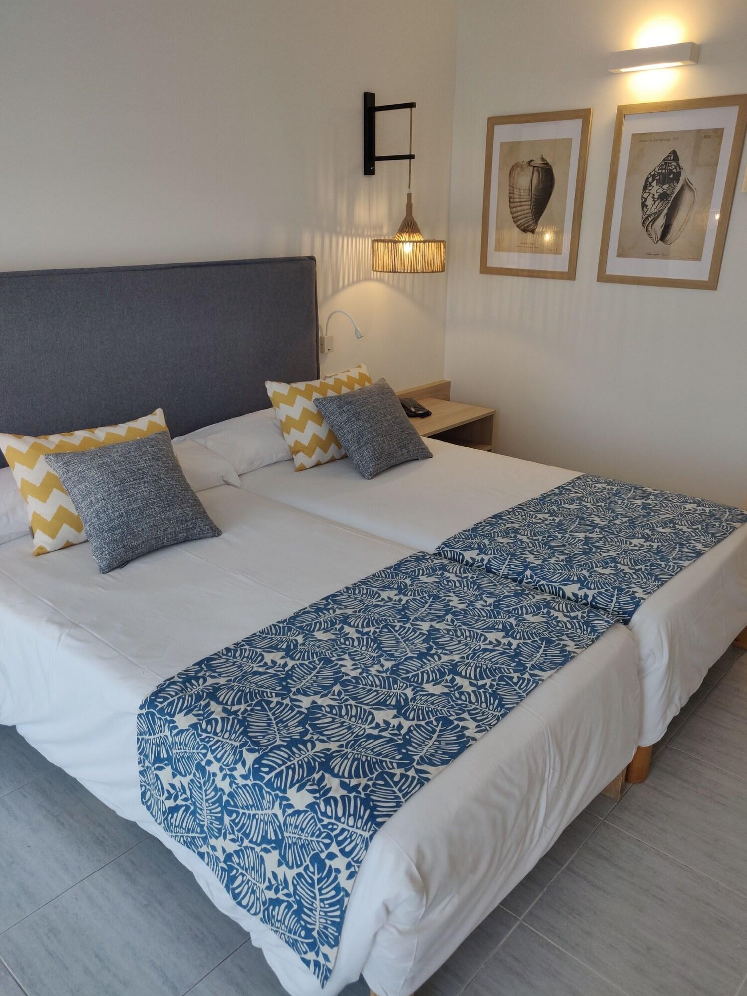 Habitación Cabogata Jardín Hotel