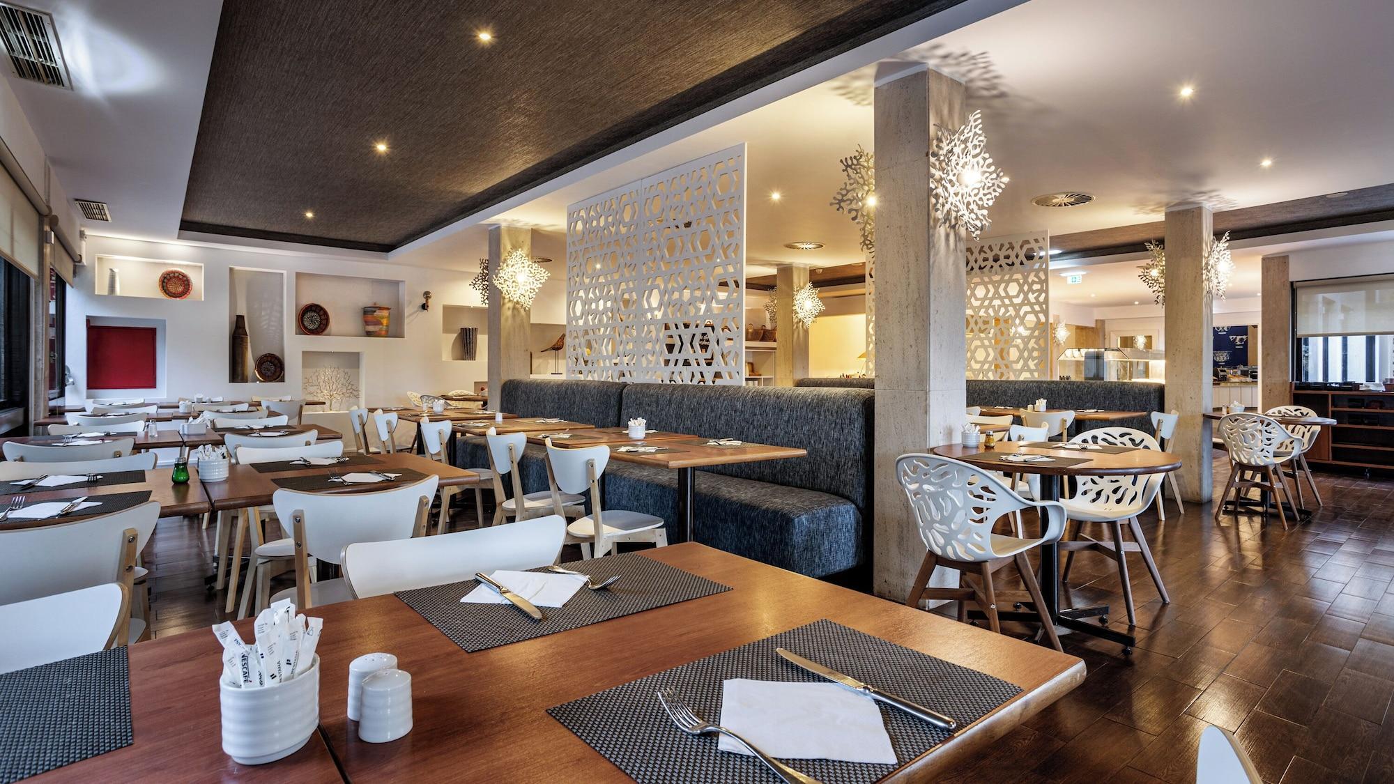 Restaurant Pestana Dom João II Hotel Beach & Golf Resort