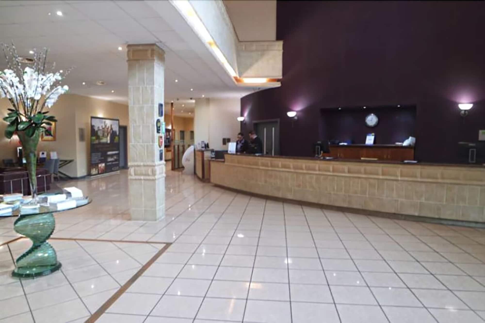 Vista Lobby Vale Resort