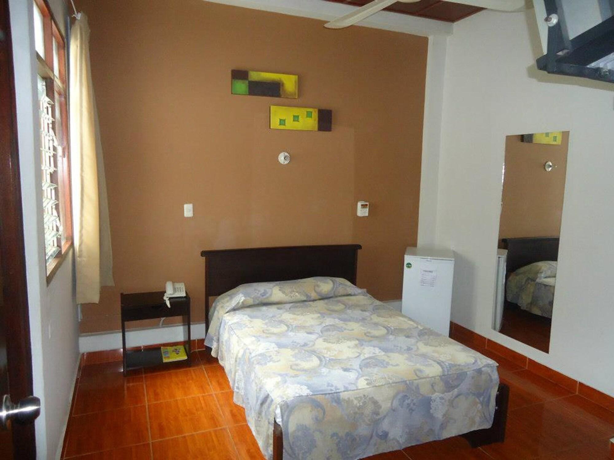 Habitación Hospedaje Komby