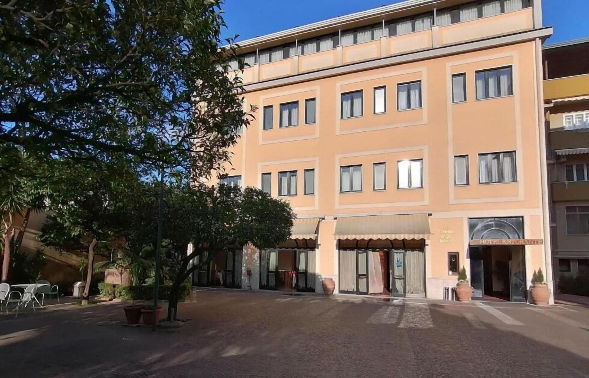 Vista Exterior Hotel Giardino Degli Aranci