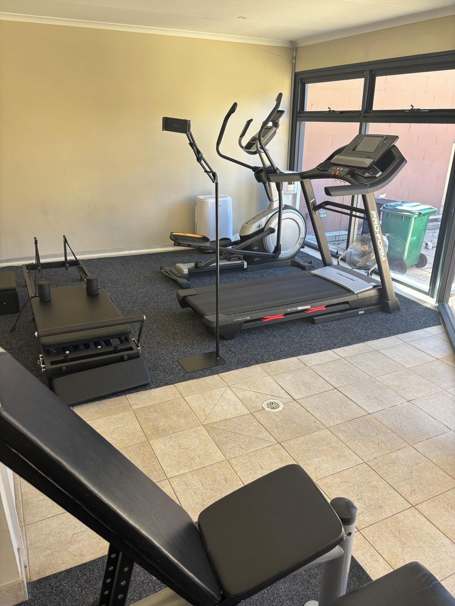 Gimnasio Barclay On View