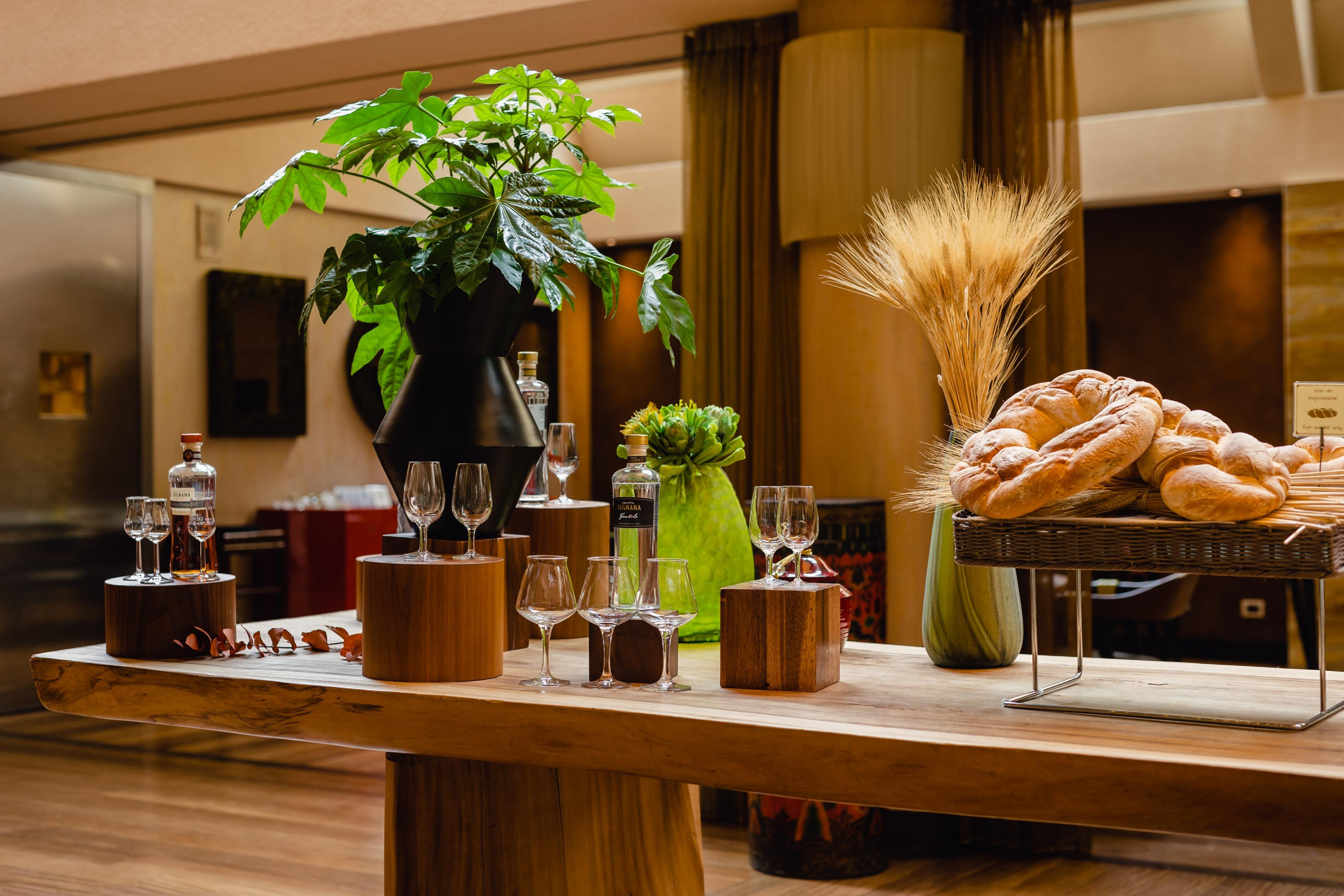 Restaurant Enterprise Hotel