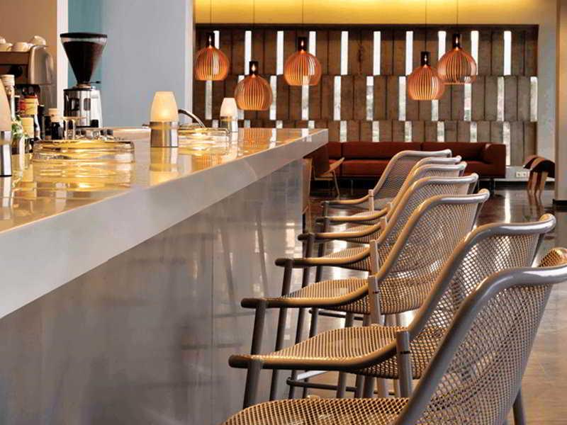 Bar/Salón Thalatta Seaside Hotel