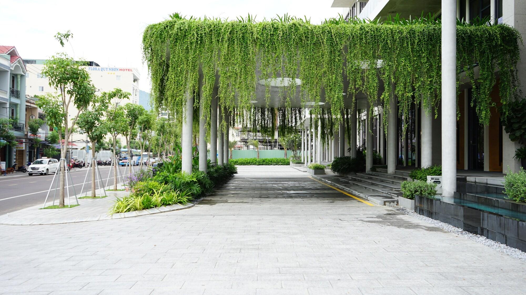 Vista Exterior Anya Premier Hotel Quy Nhon
