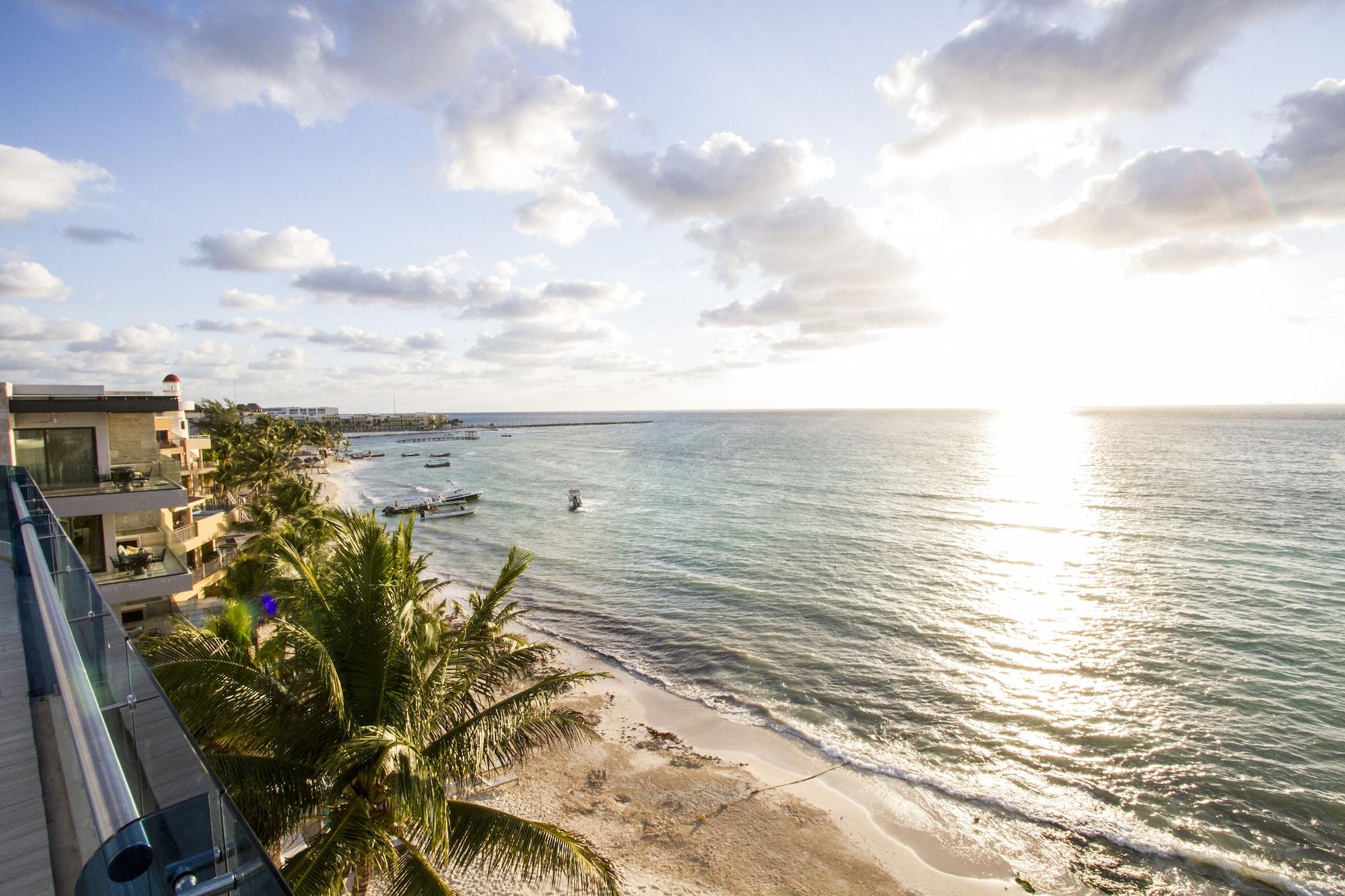Vista Exterior The Carmen Hotel - Ocean Front
