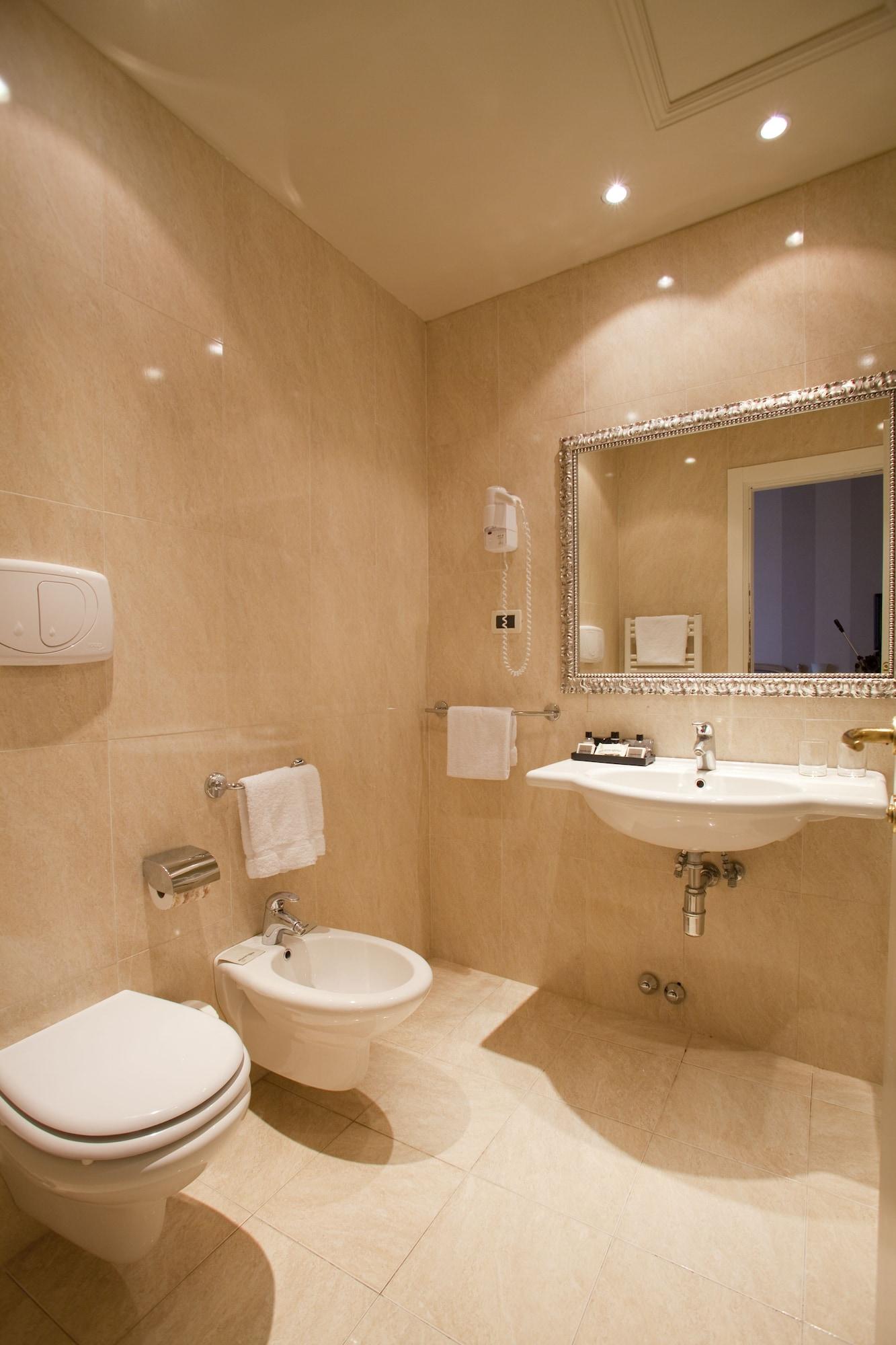 Set de Habitación c-hotels Diplomat