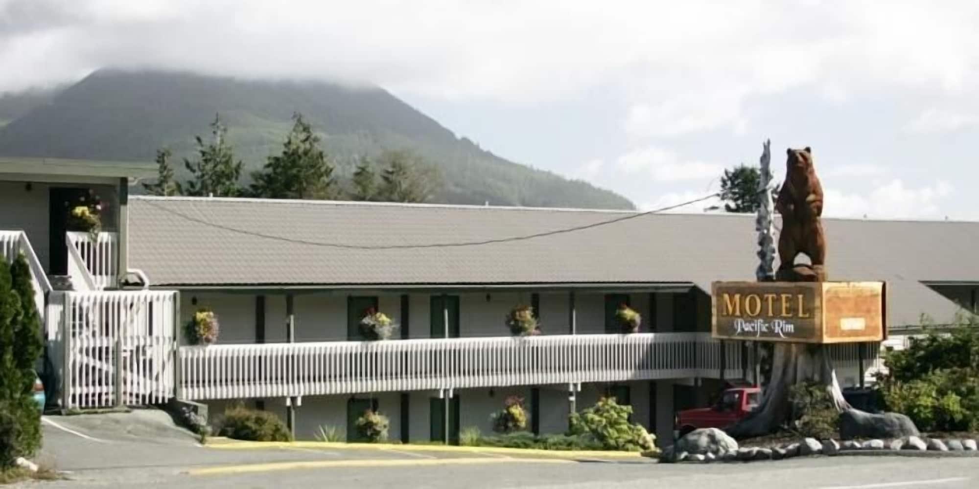 Varios Pacific Rim Motel