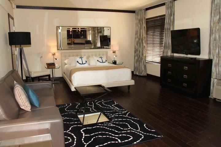 Hotel Lincoln Arms Suites