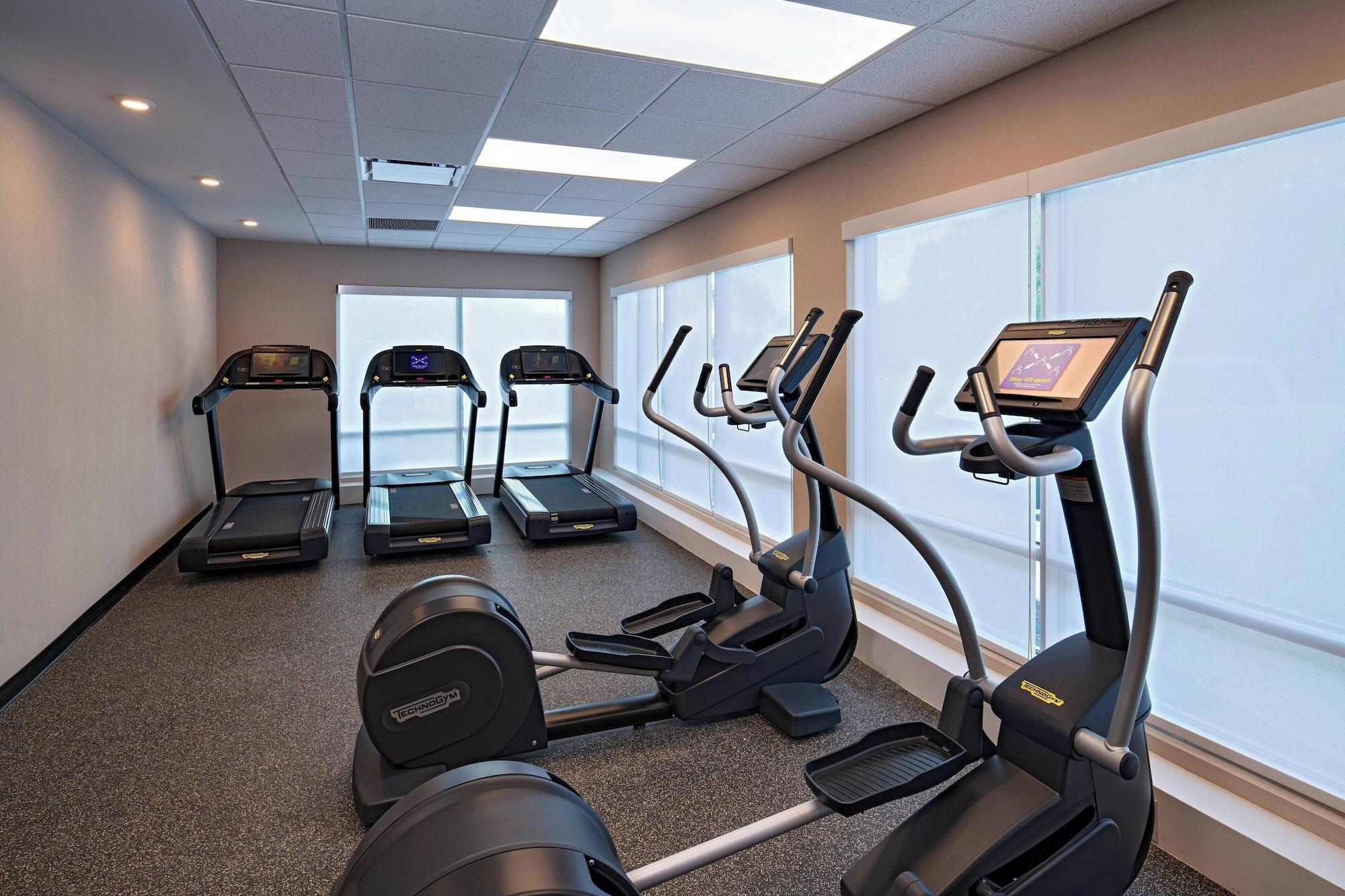Gimnasio TownePlace Suites by Marriott San Antonio Northwest at The RIM