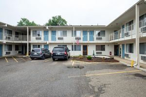 Alojamiento - Days Inn by Wyndham New Philadelphia