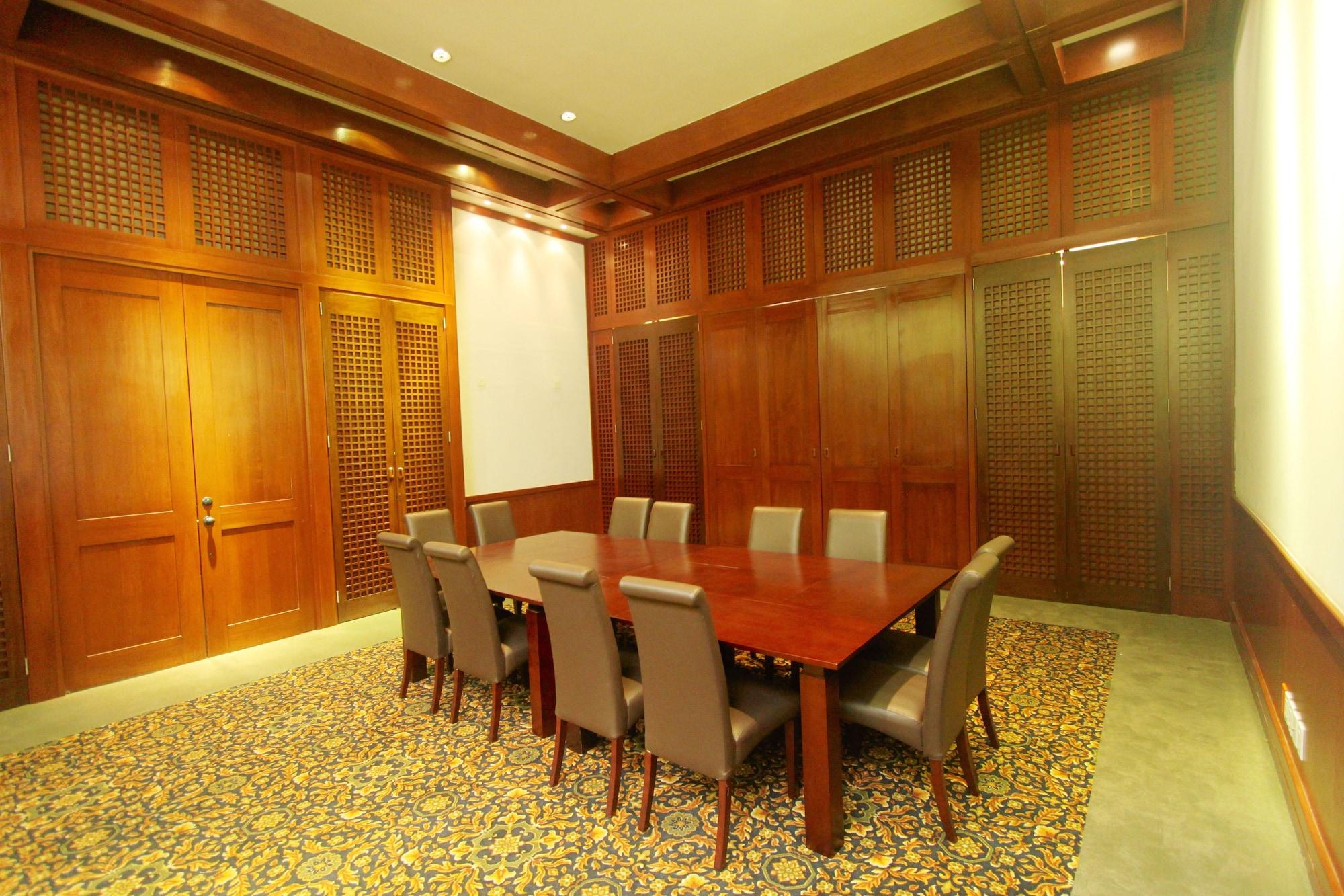 Sala de Reuniones Hotel Los Itzaes by 5th av