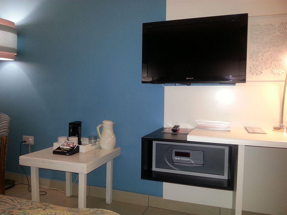 Set de Habitación Peermont Metcourt - Francistown