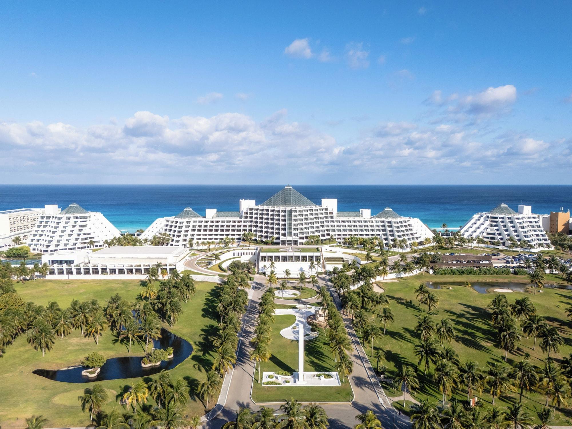 Vista Exterior Paradisus Cancún – All Inclusive