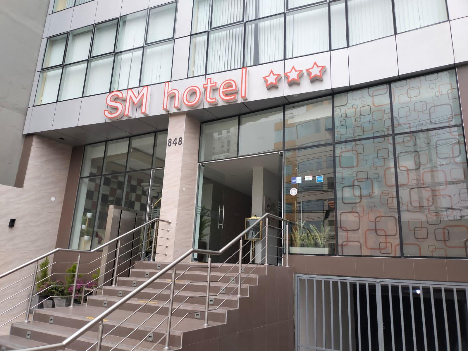 Vista Exterior SM HOTEL PLUS