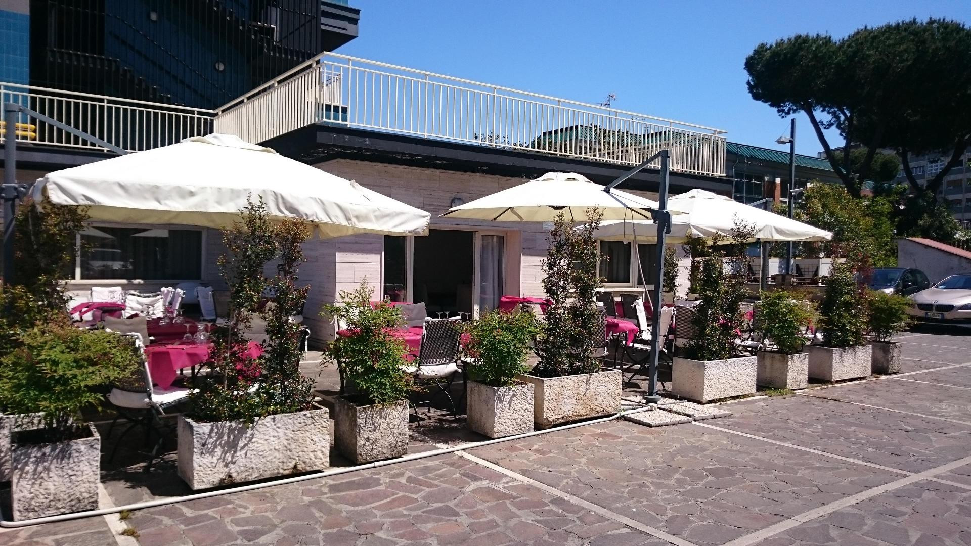 Vista Exterior BV Oly Hotel