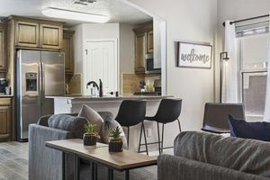 Alquiler Vacacional - ABQ West/Paradise Hills Modern Living w/Extra Parking & Garage