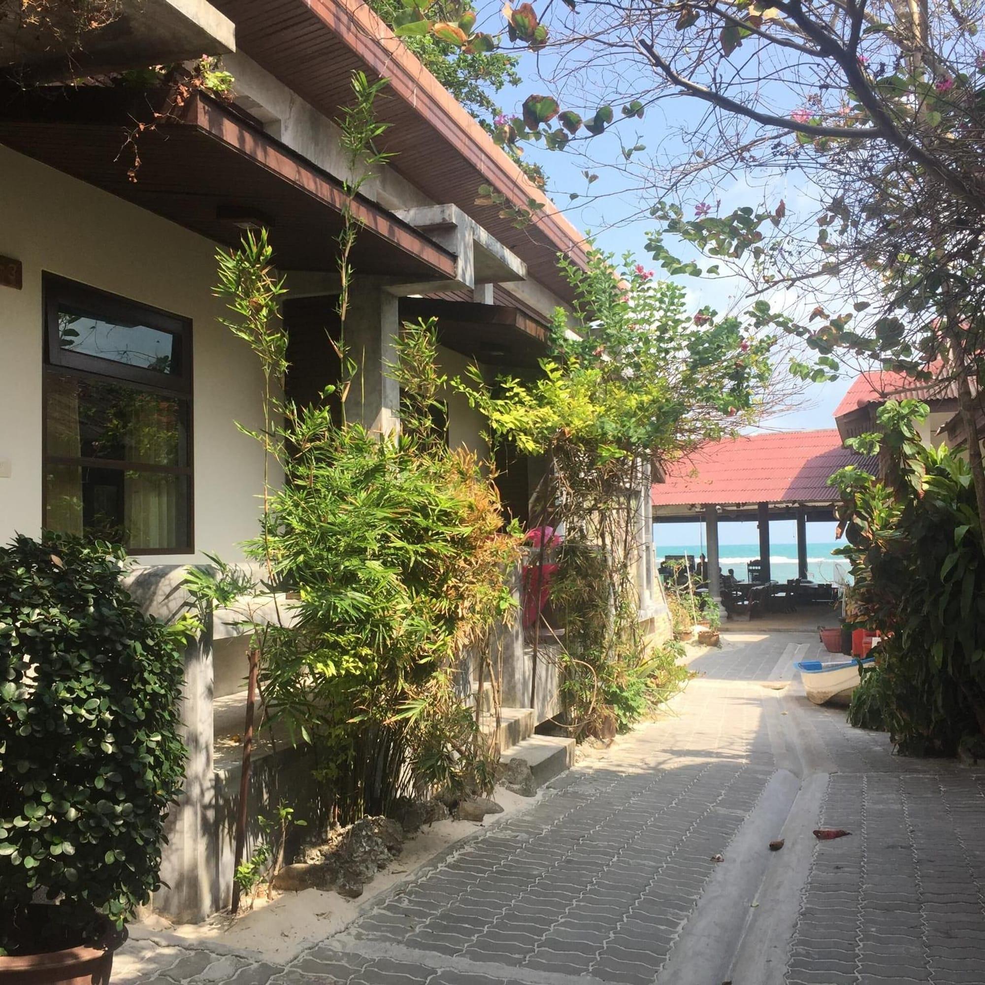 Vista Exterior Lucky Mother Bungalow Chaweng