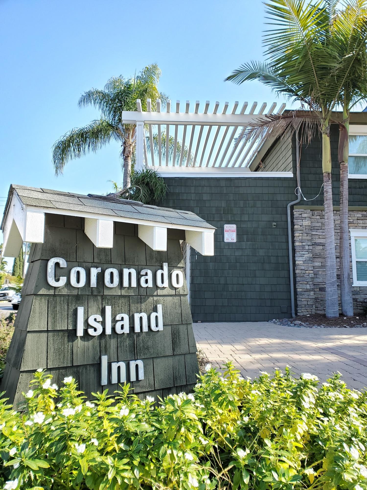 Varios Coronado Island Inn