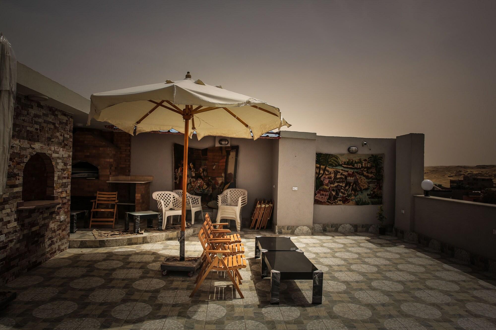 Comodidades del Alojamiento Queen Pyramids View Inn