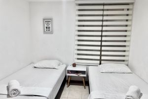 Alquiler Vacacional - Modern Apartment with Swimming Pool in Medellin PIE DEL CERRO