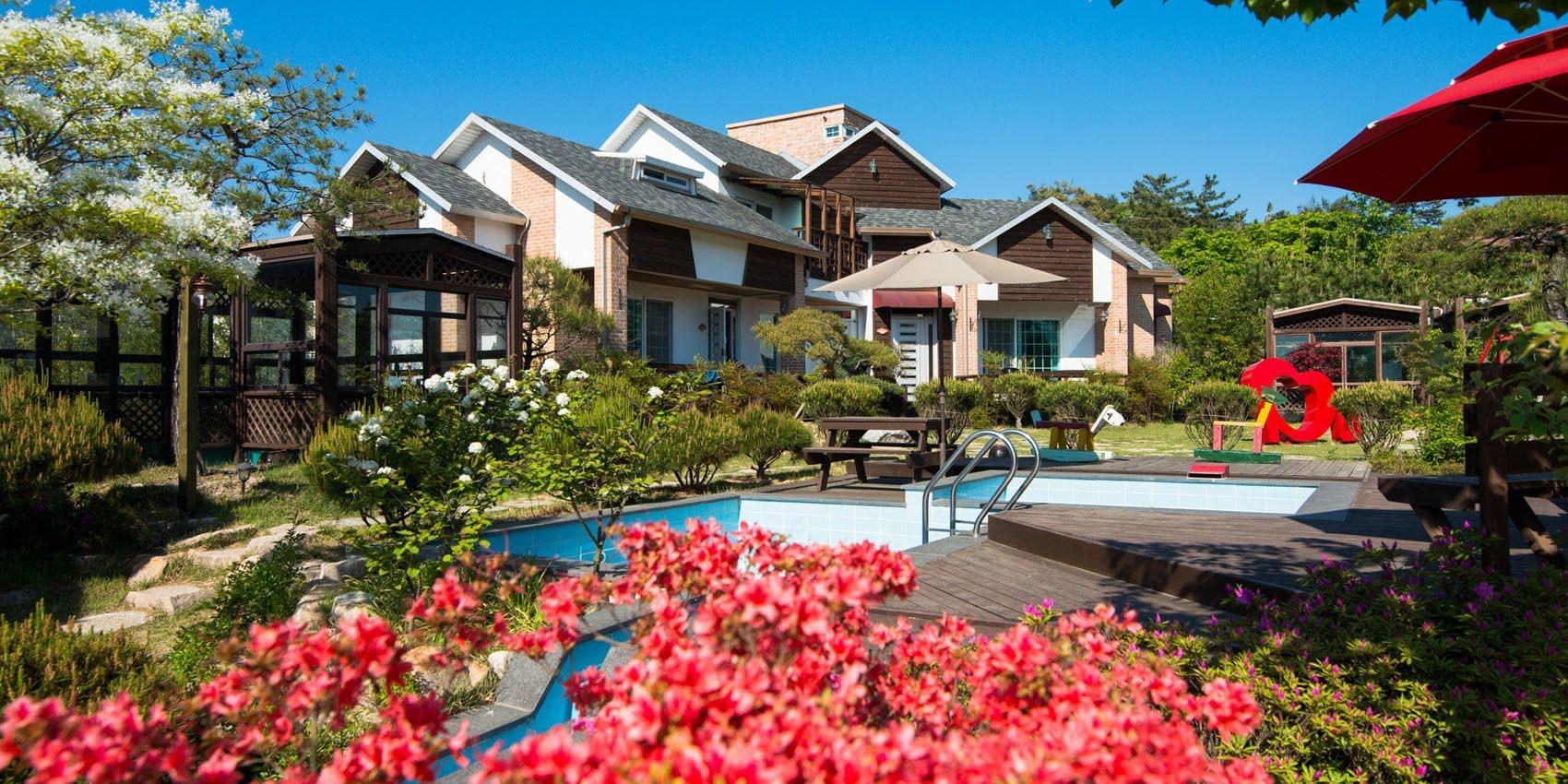 Varios Gyeongju Orsay Pension